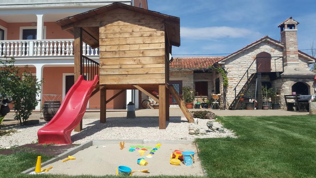 Apartments Sorgo Novigrad Istria 외부 사진